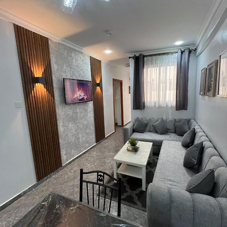 Apartment Ayoub -For Families Only- Nador Esterno foto