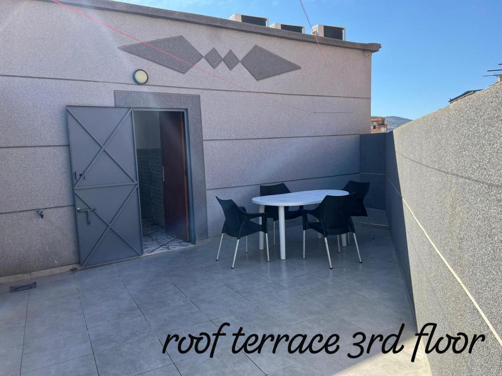 Apartment Ayoub -For Families Only- Nador Esterno foto