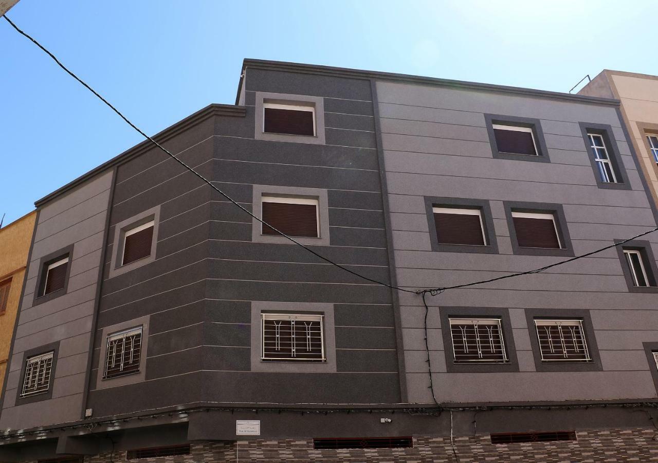 Apartment Ayoub -For Families Only- Nador Esterno foto