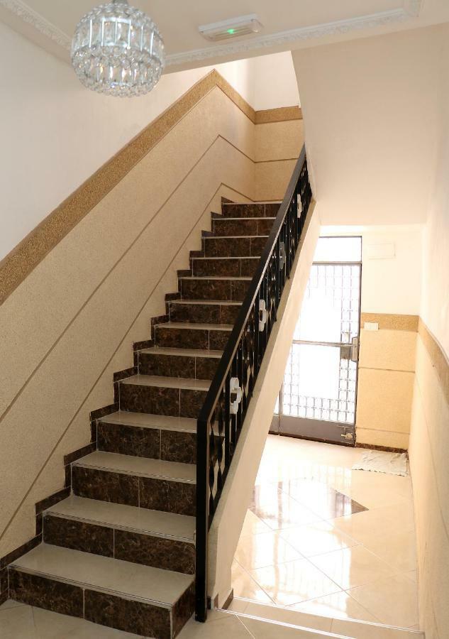 Apartment Ayoub -For Families Only- Nador Esterno foto